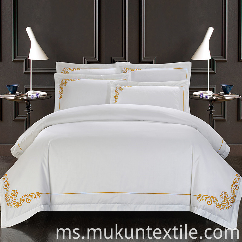 Hotel Bedding Set 4 Jpg